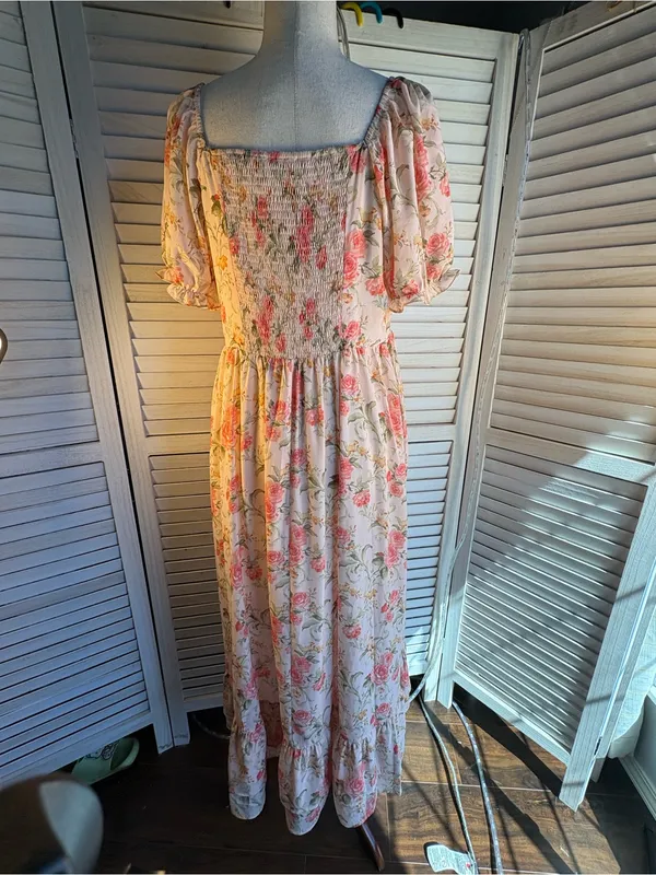 Romantic Ivory High-Low Floral Dress with Pink Roses side zip - Image 5
