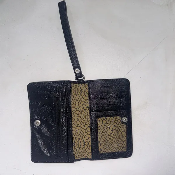 Vintage HOBO INTERNATIONAL Black Patent Leather Folding Wristlet Clutch Wallet - Image 3