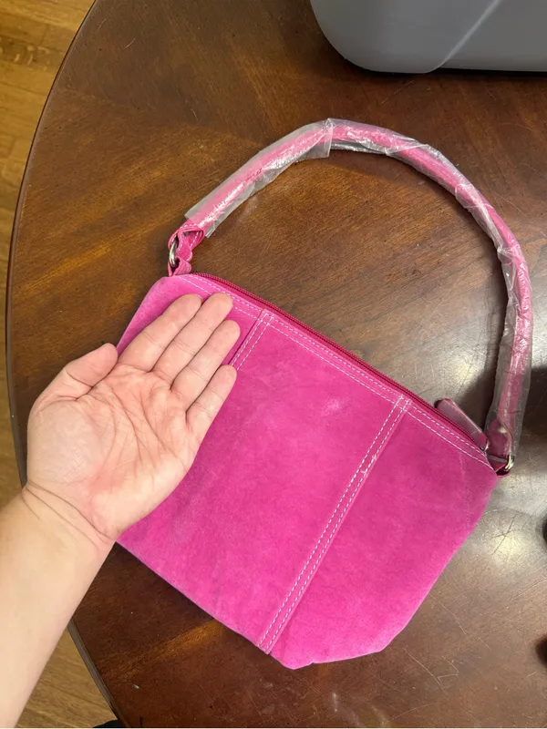Y2K Suede Shoulder Bag in Fuchsia Pink - Image 7