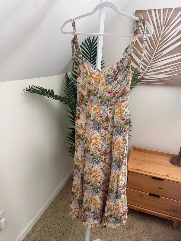 Reformation Nadira Dress - Image 3