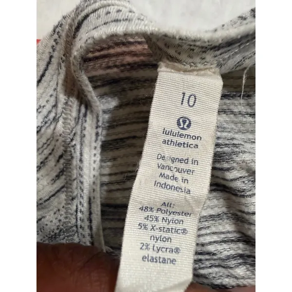 Lululemon High Neck Space Dye Tank Top White Black Size 10 Activewear Athleisure - Image 4