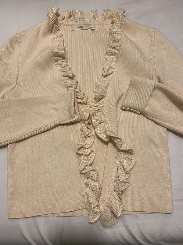 Urban Outfitters Sweater - Image 4