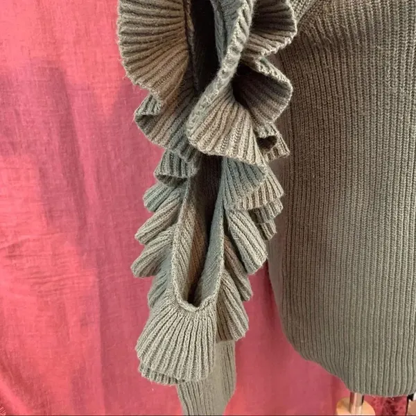 BP Olive Green Ruffle Cut Out Sleeve Sweater M - Image 6