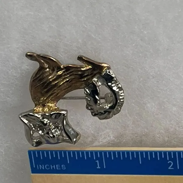 Vintage two tone Scotty dog Terrier brooch. - Image 6