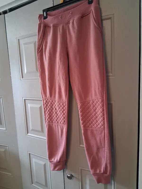 True Rock women's sweatpants sweats joggers loungewear in pink size large. Fits smaller to size. - Image 2