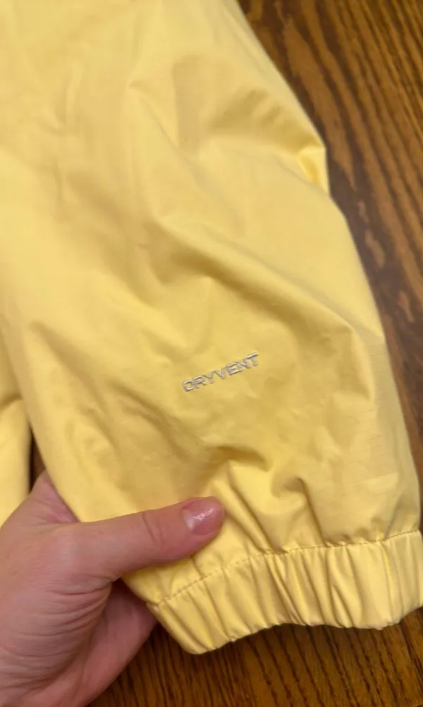 Yellow North face Windbreaker - Image 13