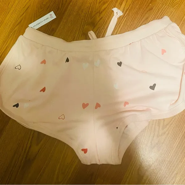 NWT Celebrity Pink Junior's Fleece Sleep Short, Size 3X. little heart design - Image 4