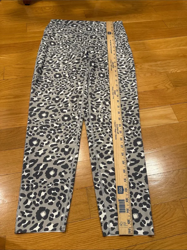 Aerie offline animal print leggings size xlarge . - Image 4