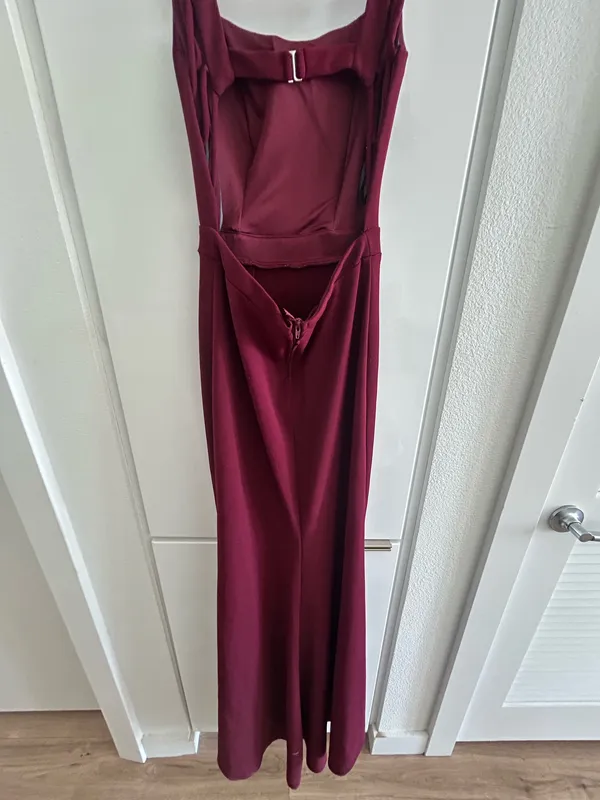 Windsor Burgundy Maxi Formal Dress - Image 5
