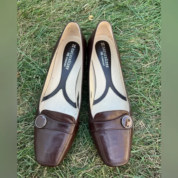 ELEGANT NATURALIZER Leather shoes 🌻🌻 - Image 4