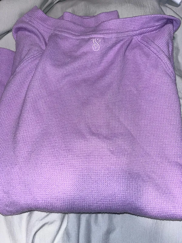 Glow Waffle Victoria's Secret Henley Jogger Set - Image 5