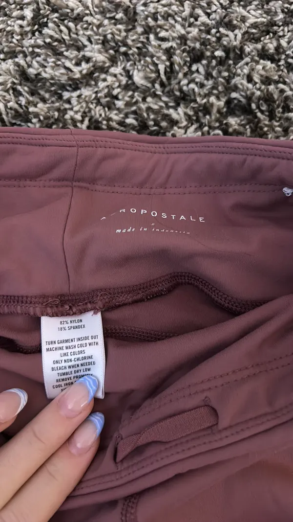 Aeropostale pink  leggings - Image 4