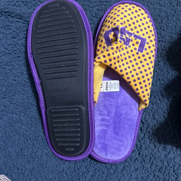 Slippers Purple Size 10 - Image 2