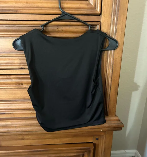 Black Top Size M - Image 2