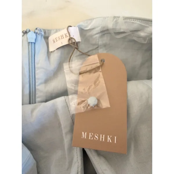 Meshki Light Blue Halter Mini Dress V-Neck Bubble Hem Cotton Blend Size S NEW - Image 4