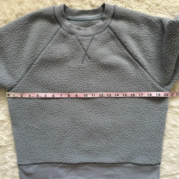 Everlane Sweatshirt ReNew Fleece Raglan Long Sleeve Crewneck Smoke Light Blue M - Image 11
