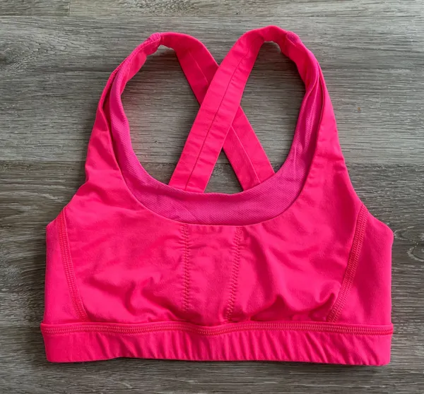 Lululemon Run: Stuff Your Bra - Image 3