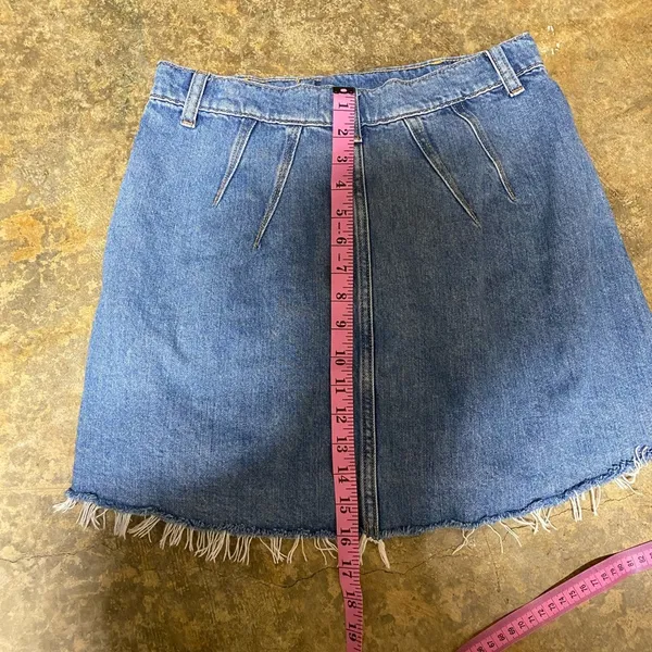 We The Free Cosmico denim skirt. Size 28 - Image 7