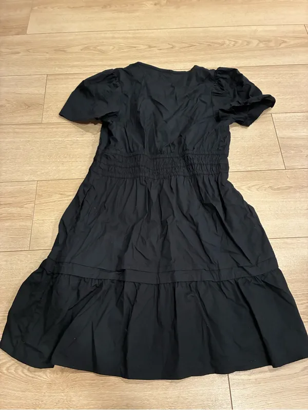 Quince Women’s Organic Cotton Poplin Tiered Mini Dress Black Size M - Image 9