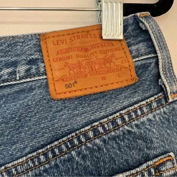Red Tap Levi’s Original 501 Jean Shorts - Image 7