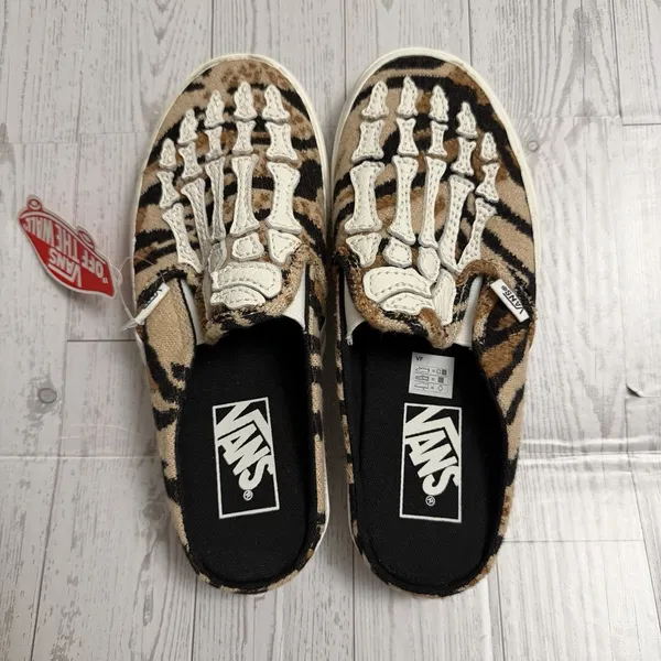 Vans Skeleton Appliqué Slip-on Shoes Women's 6 Men's 4.5‎ Halloween Goth Rocker - Image 3