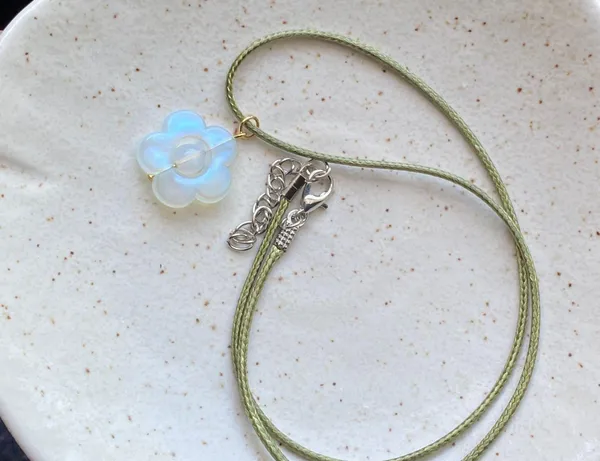 Handmade simple flower fairy cottage boho cute necklace🌼 - Image 4