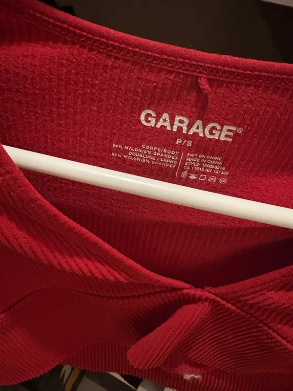 Garage Red Cropped Long Sleeve Top - Image 2