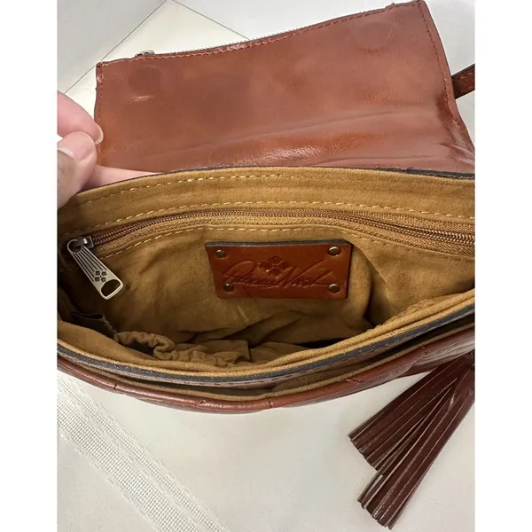 Patricia Nash Corfu Quilted Leather Crossbody Bag Purse Cognac Brown Oil-Waxed - Image 11