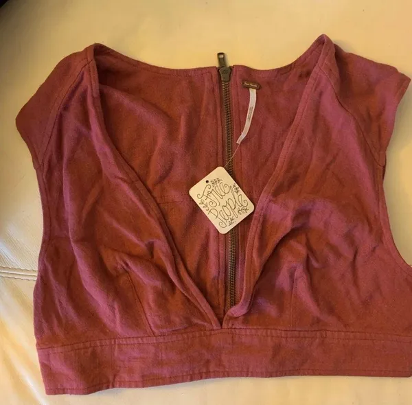 Free People Cropped Deep V Bralette Top (NWT!) - Image 4