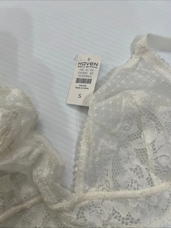 Have Lace Triangle Bralette in Ivory - Image 3