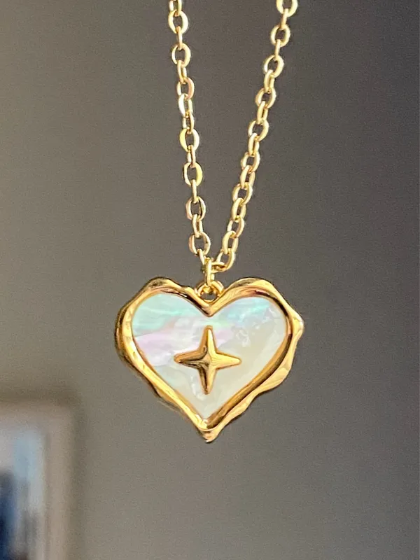 Handmade gold tone stainless steel heart sparkle white shell necklace🐚⭐️🌀 - Image 3