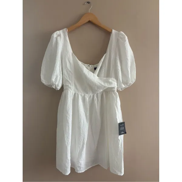 Lulus Little Bit In Love White Surplice Puff Sleeve Mini Dress Size Medium Beach - Image 4