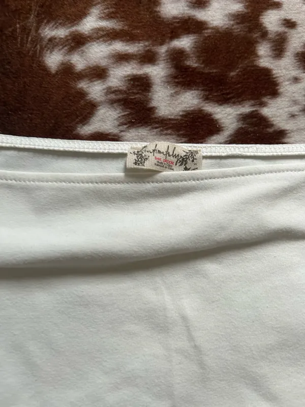 Free People give me butterflies top size small - Image 4
