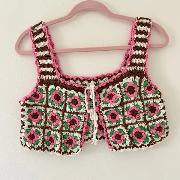 Anthropologie Maeve Boho Retro Reversible Granny Square Festival Floral crotchet crop top OS - Image 6