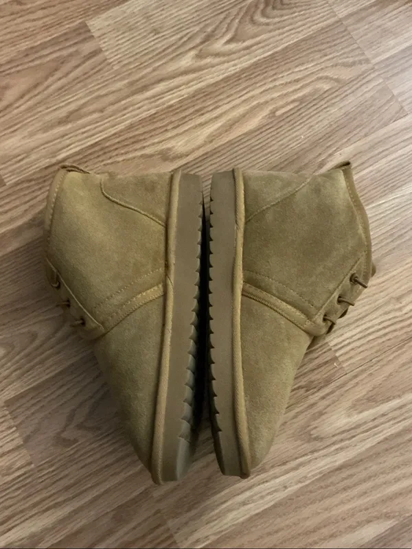 Amazon Women's Suede Slide On Booties with Fleece Lining Women Size 9.5 - Image 5