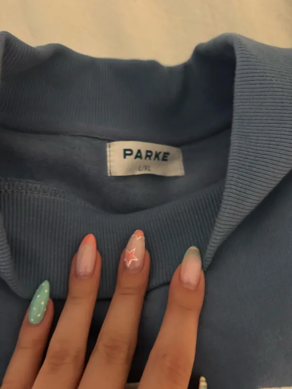 Parke striped mock neck and sweatpants - Image 6