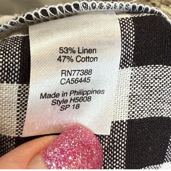 J. Crew Black-and-White Gingham linen Scallop-Hem Shorts - Image 5