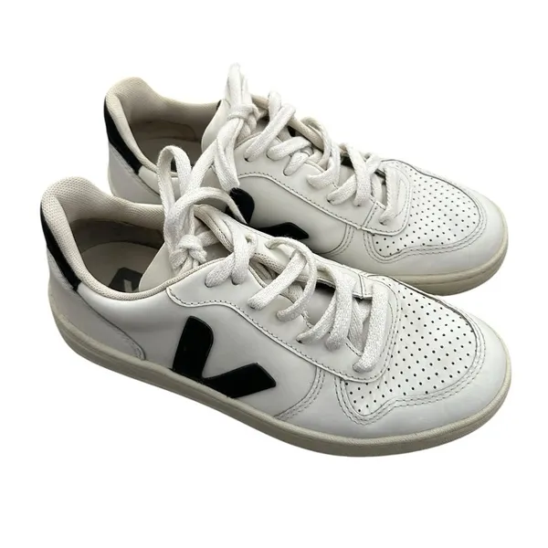 Veja V-10 Leather White Black sneaker size 5 - Image 2