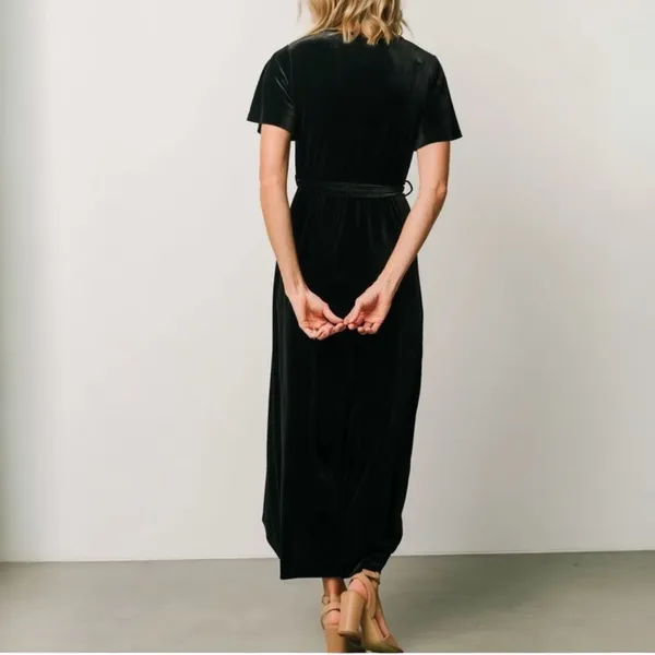 NWT Baltic Born Nadine Velvet Midi Dress Black Size Medium Party Wedding Holiday - Image 4