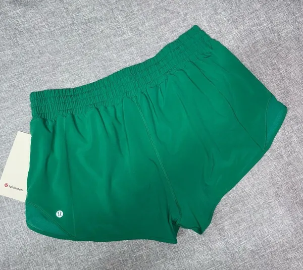 Lululemon Hotty Hot High Rise Athletic Short in Kelly Green Size 12 NWT - Image 7