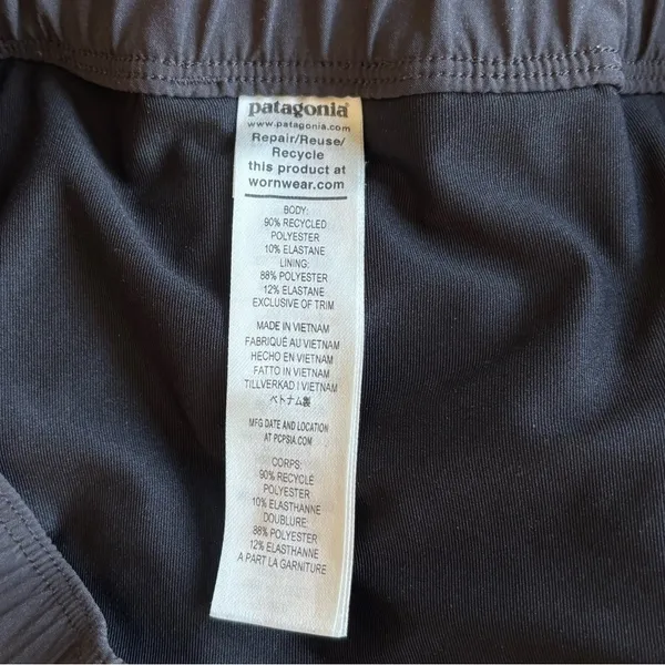 Patagonia Women's Fleetwith Skort Black Active Wear Athleisure Outdoor Skirt - Image 9