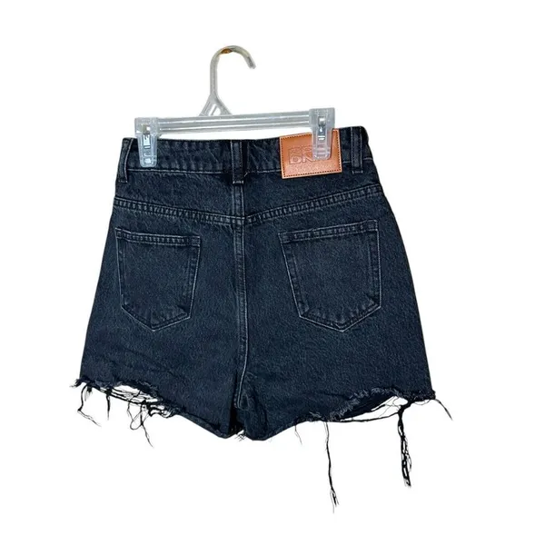 Princess Polly Black High Rise‎ Shorts Size 2 - Image 4