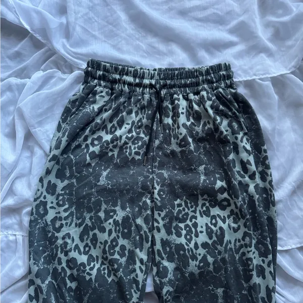 Best Lucky Wide Leg Leopard Print Sweatpants - Image 3