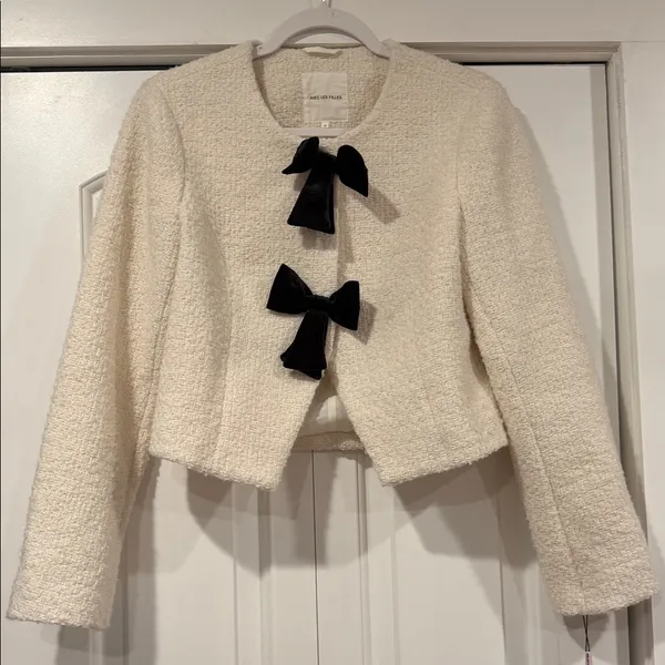 Avec Les‎ Filles Ivory Bouclé Jacket with Black Satin Bows small NWT - Image 2