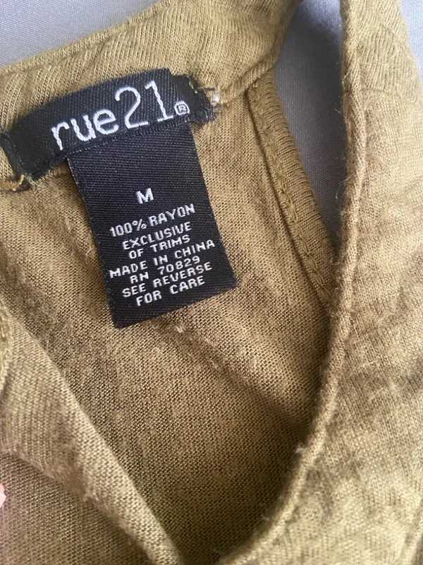 Forever 21 Olive Graphic Tank Top - Image 7