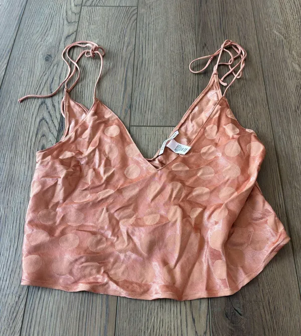 Victoria’s Secret silk set - Image 3