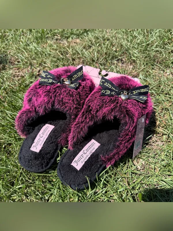 Juicy Couture women Fuchsia pink Faux Fur slippers - Image 2
