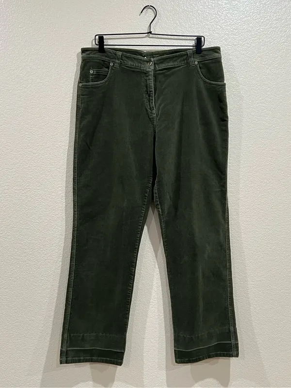 Woolrich Light Olive Green High Rise Corduroy Pants Size 14 - Image 3