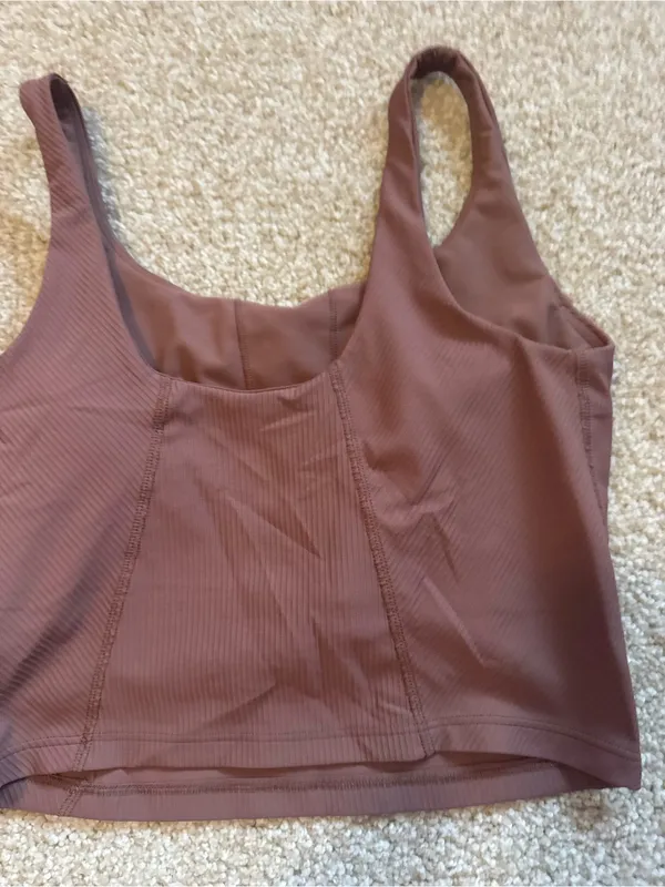 Old Navy powersoft tank top Size - Image 3