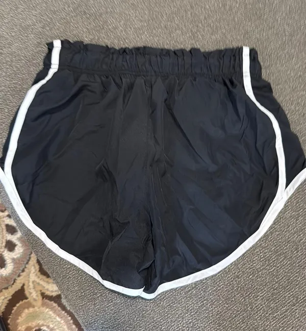 Nike Dri-Fit Shorts Women’s - Image 2
